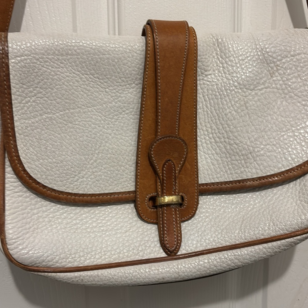 Vintage Dooney and Burke White and Brown Leather Shoulder Bag - Picture 2 of 9